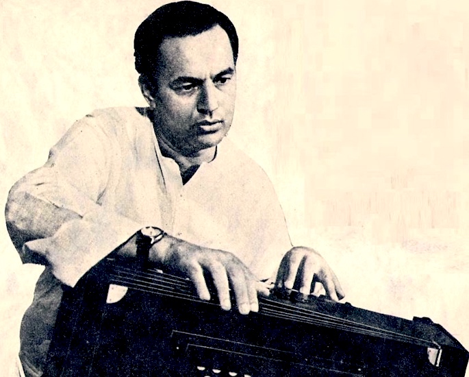 30 Famous Indian Ghazal Singers of All Time - Mukesh