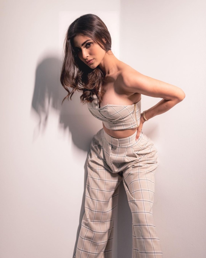 Mouni Roy turns heads in Checkered Co-Ord - co-ord