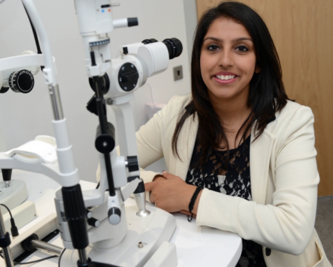 10 'Safe Careers' chosen by British Asians - optician