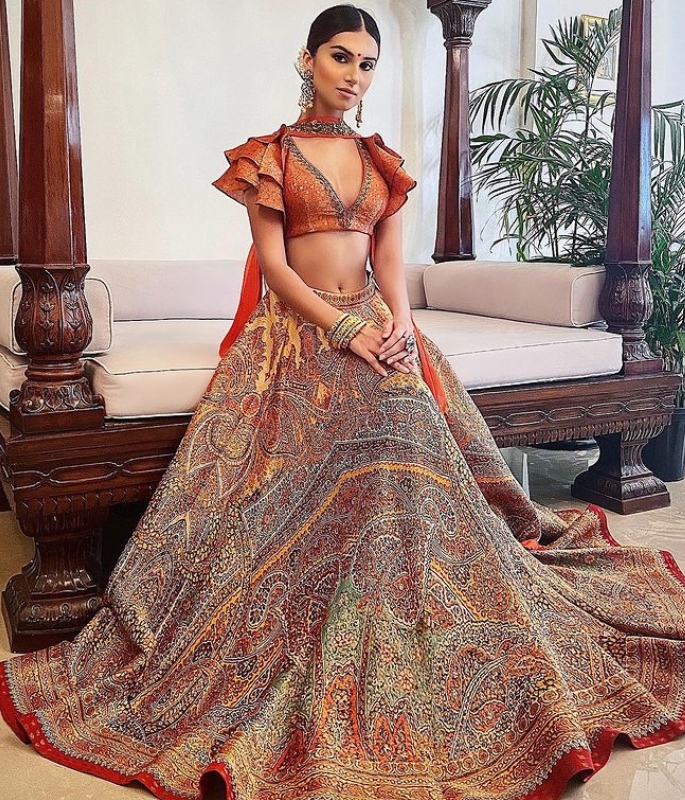 Why Tara Sutaria is Bollywood's new Fashion Queen - ritu