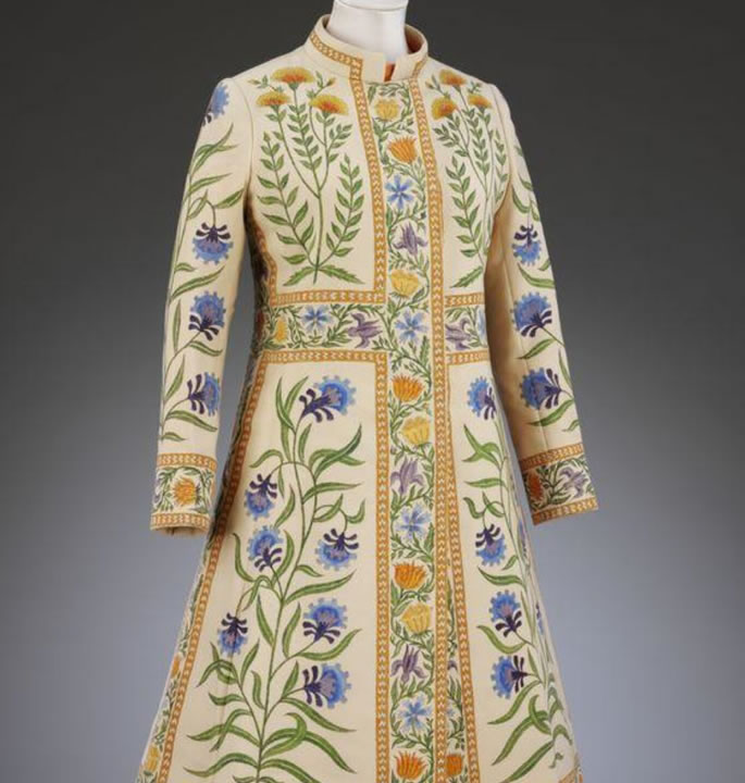 Victoria & Albert Museum showcases collection of - coat