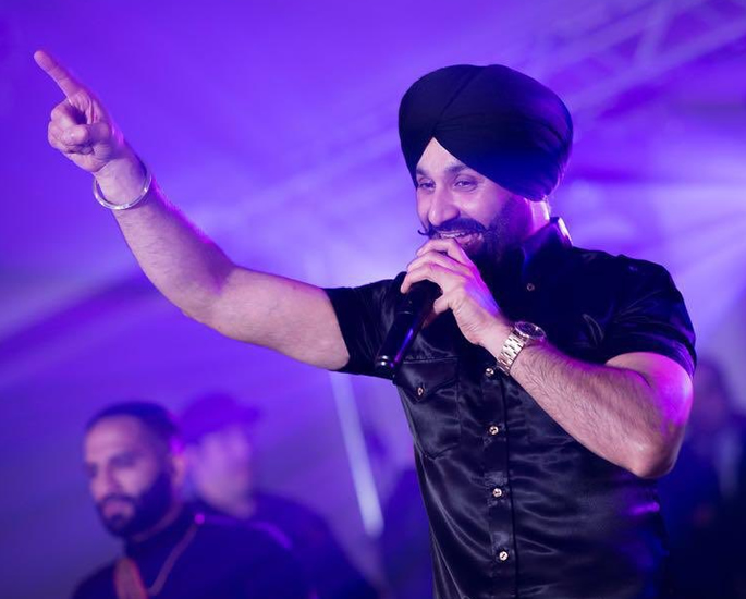 Sukshinder Shinda talks Punjabi Music and 'Sher' stage