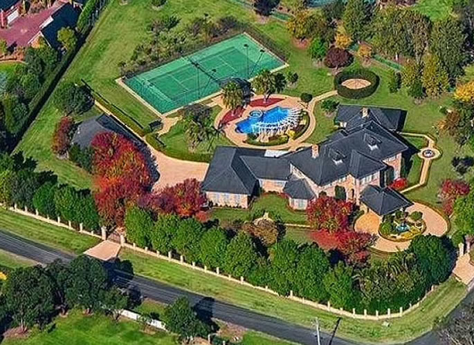 Cheesecake Shop Moguls who live in $4m Mansion kept Slave