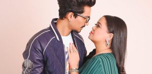 Bharti Singh and Haarsh Limbachiyaa Announce Pregnancy