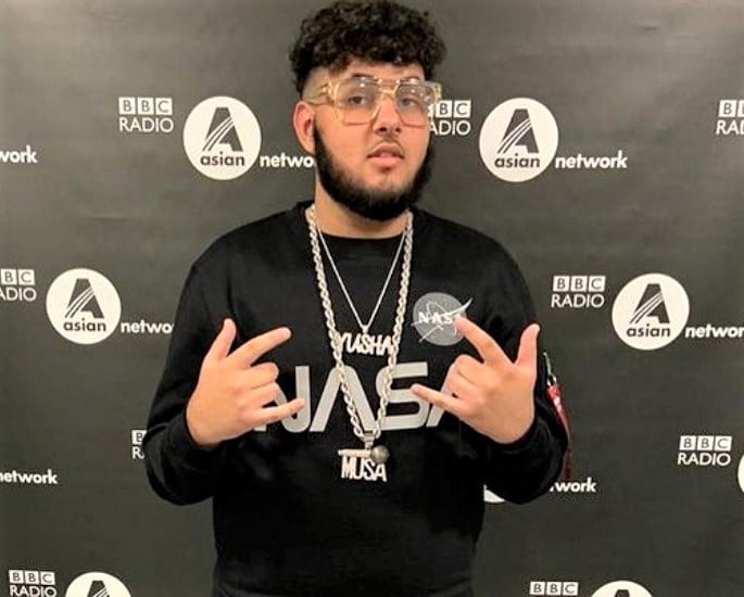 5 Best South Asian Musicians to Explore in 2022