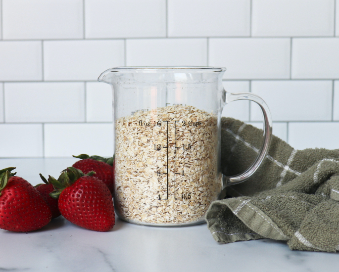 How to Use Oats to Calm Your Skin - 1