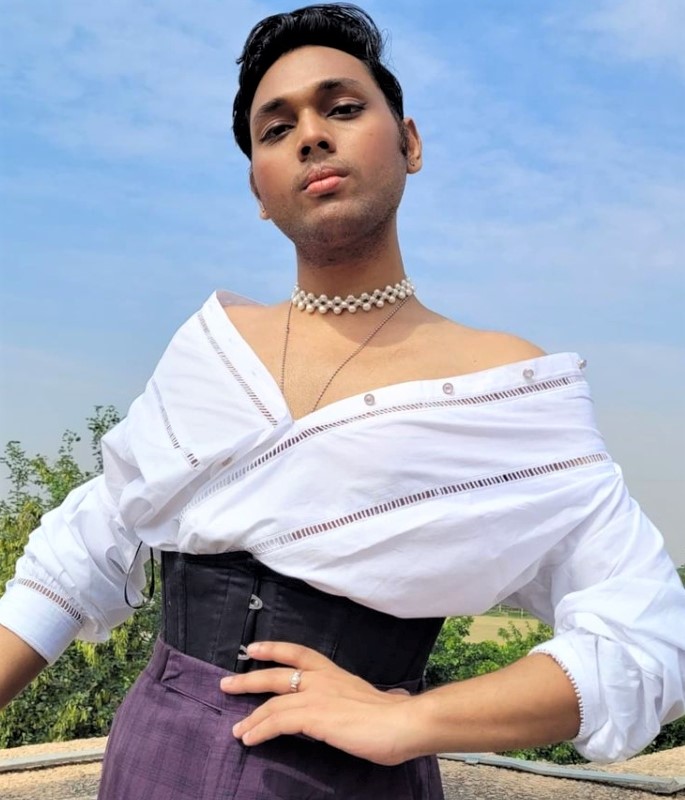 8 Best LGBTQI+ South Asian Fashion Influencers to Follow 