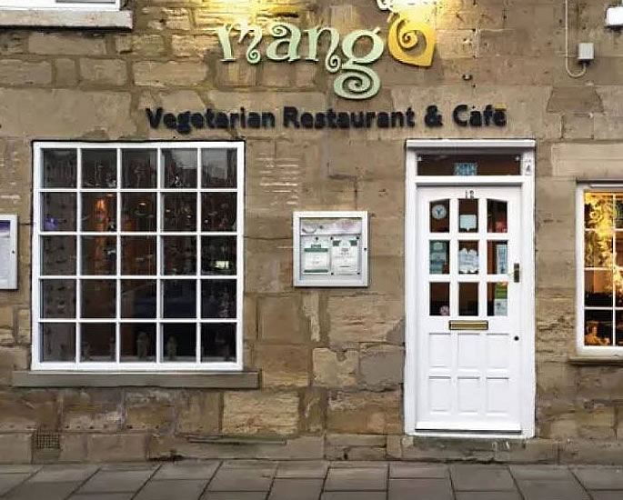 Best Indian Restaurants in Leeds to Dine At - mango
