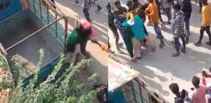 Indian Men caught Groping Woman during Bhagoria Festival f