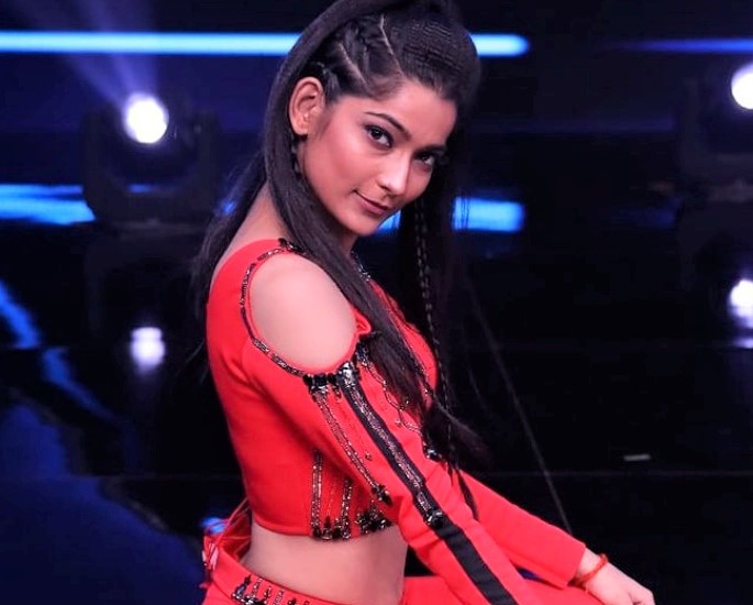 5 Best South Asian Dancers with Iconic Styles
