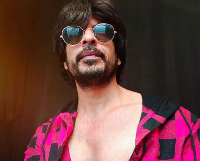 Shah Rukh Khan's lookalike Ibrahim Qadri breaks Internet