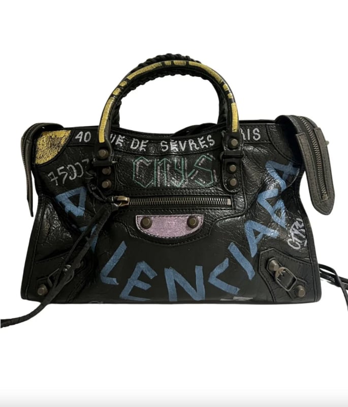 X Most Expensive Handbags of Bollywood Stars - 8