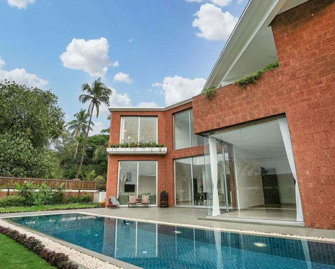 5 Luxury Houses in India you can Buy for £1 million - goa
