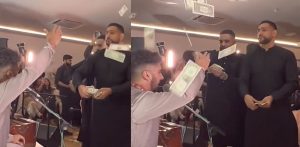 Amir Khan throwing Cash at Qawwali Night annoys Netizens f