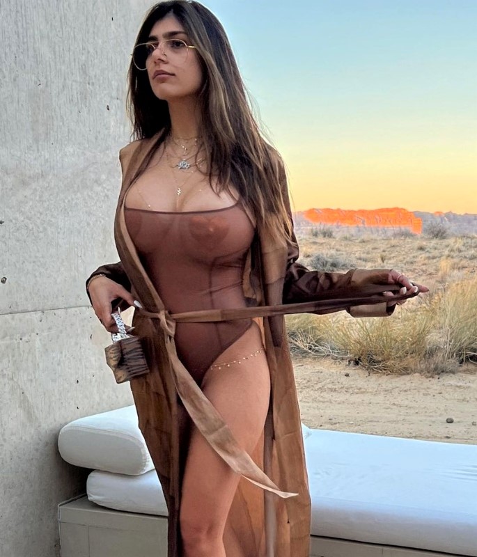 Is Mia Khalifa Returning to the Adult Industry
