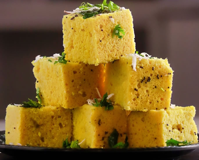 20 Popular Indian Foods you Must Try - dhokla