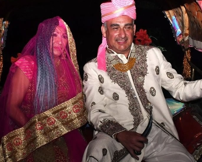 Mexican Couple marry in Traditional Indian Ceremony