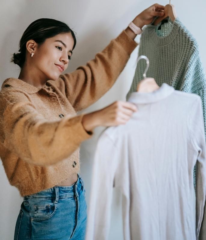 Which are the Best Apps & Sites to Sell Clothes? - 1
