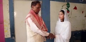70-year-old Pakistani Man Weds Woman aged 19 f