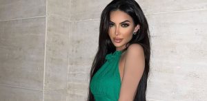 Faryal Makhdoom launches Make-Up Business f