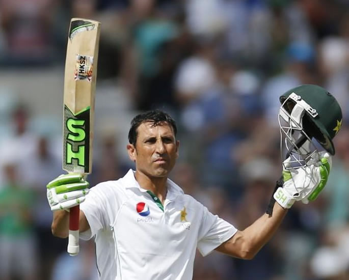 20 Top Iconic Pakistani Cricket Players - younis