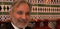 Restaurateur who ‘invented’ Chicken Tikka Masala dies at 77