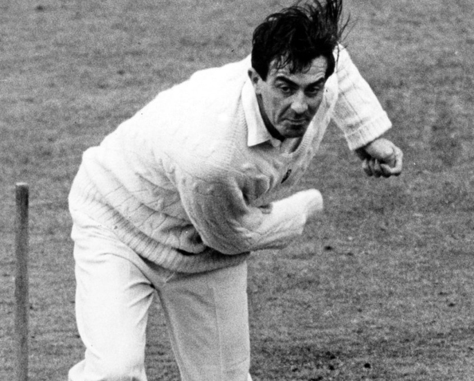 30 Fastest Cricket Bowlers of All Time 