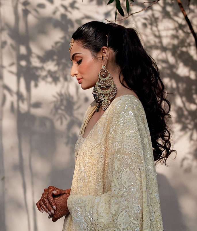 Athiya Shetty looks Gorgeous in Swarovski Crystal Lehenga