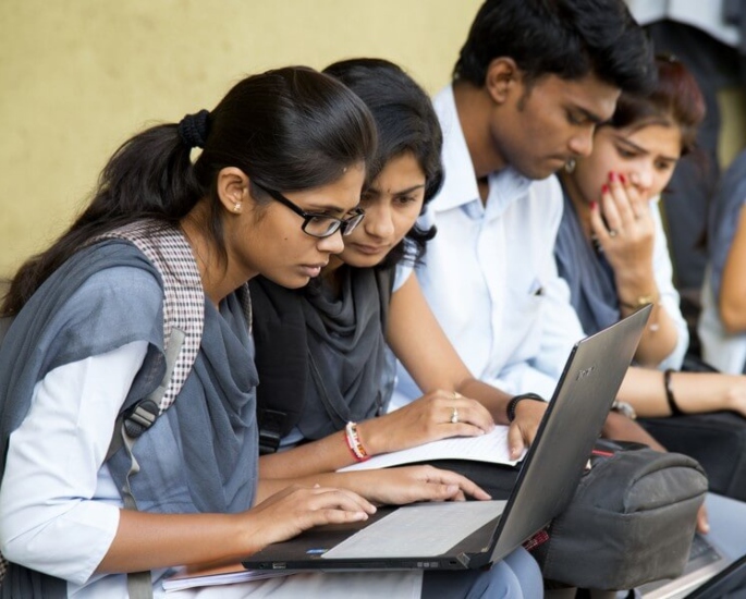 10 Differences Between British and Indian Universities