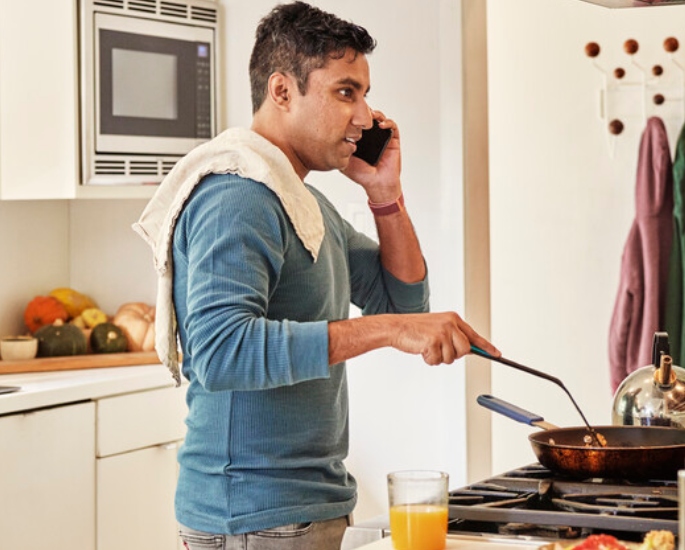 Should Desi Men Take More Responsibility in the Kitchen