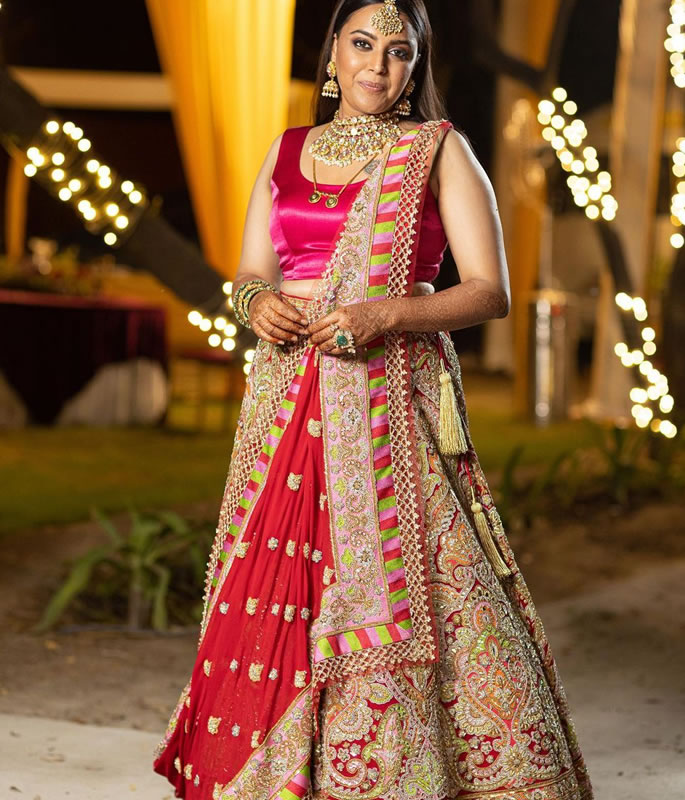 Swara Bhasker dazzles in Pink Lehenga at Wedding Reception 2