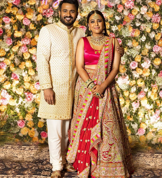 Swara Bhasker dazzles in Pink Lehenga at Wedding Reception
