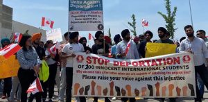 Canada halts Deportation of Indian Students f
