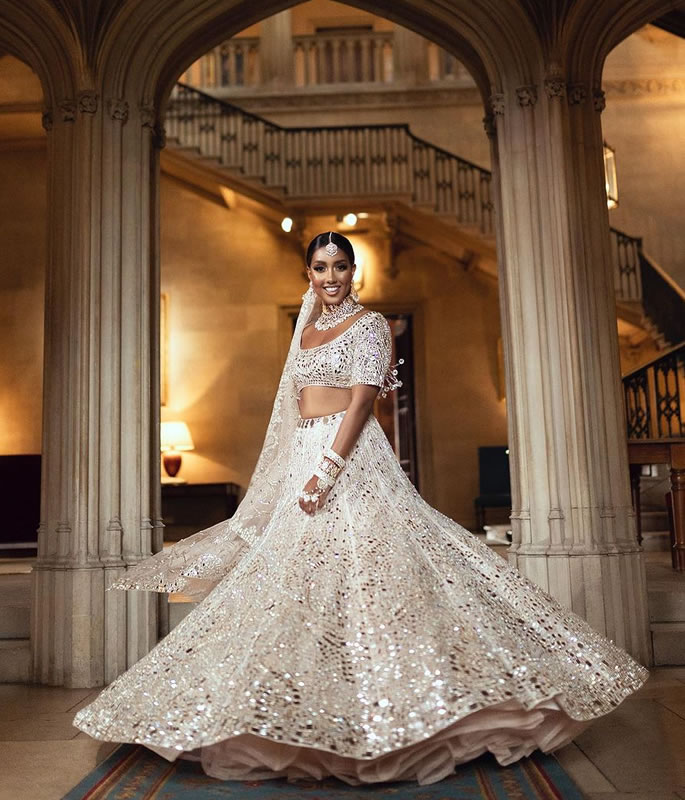Love Island's Sanam looks Gorgeous in Indian Bridal Wear