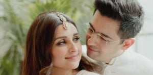 Parineeti Chopra & Raghav Chadha Announce Pregnancy F