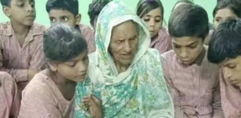 Elderly Indian Woman aged 92 learns how to Read & Write f