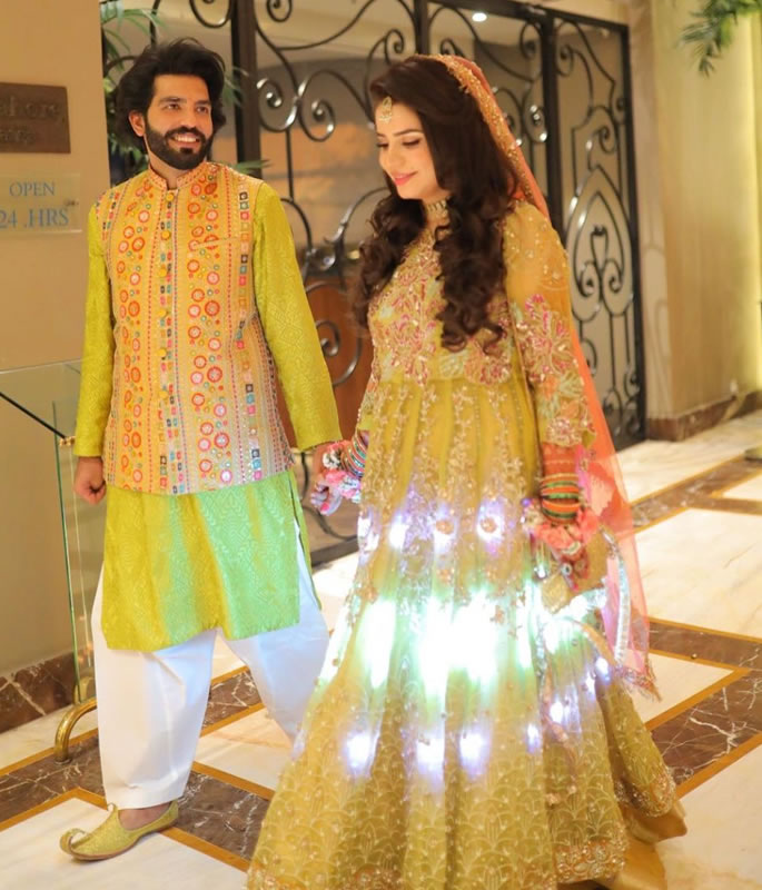 Pakistani Groom designs LED Lehenga for Wife