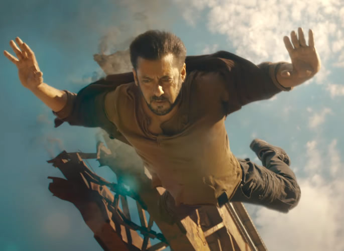 Salman Khan faces the Ultimate Betrayal in 'Tiger 3' Teaser