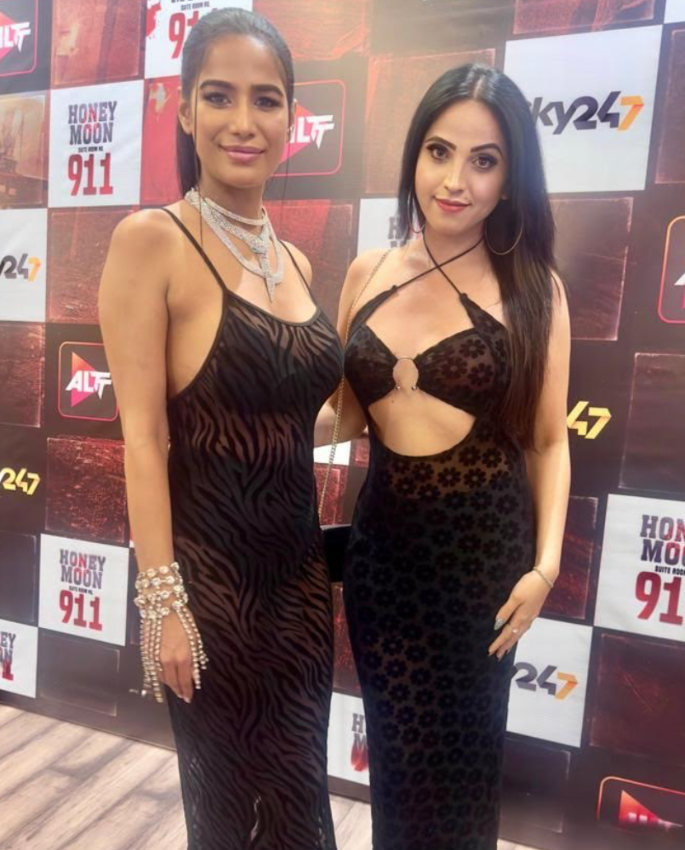 'Honeymoon Suite 911' launches with Poonam Pandey as Star - f