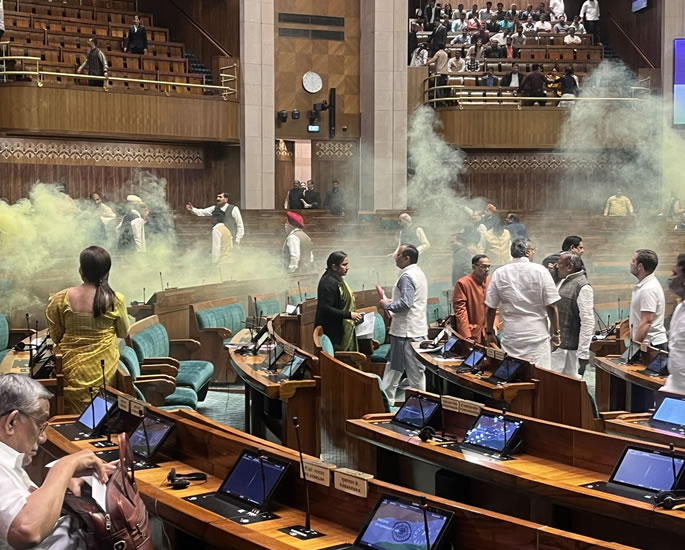 Indian Politicians beat Intruders in Parliament