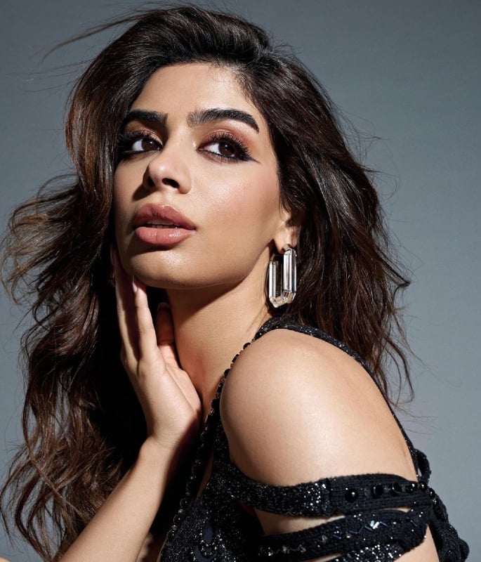 La copertina di Cosmo India di Khushi Kapoor alimenta le voci sulla chirurgia plastica - 3