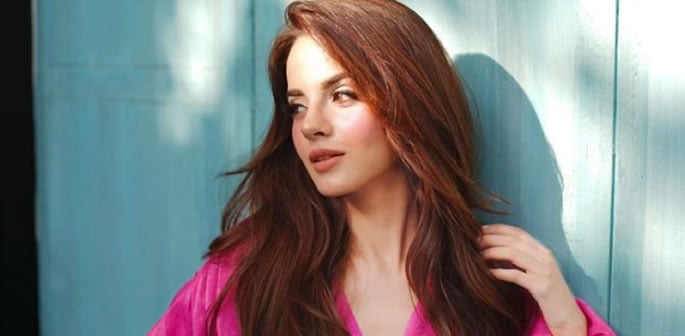 Komal Meer shocks Fans with 'Qalandar' Revelations f