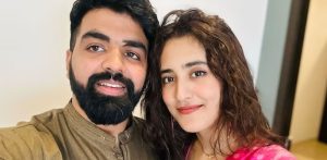 Pakistani Woman travels to India to Marry Boyfriend f