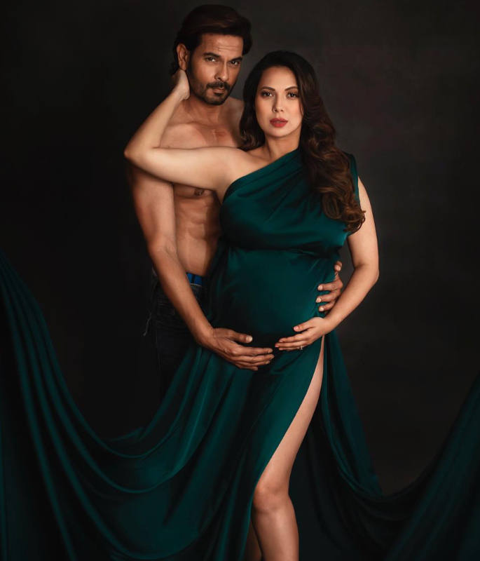 8 Indian TV Stars' Unforgettable Maternity Photoshoots - 7