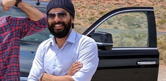 How an NRI Man was able to Retire at 33 f