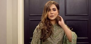 Humaima Malick questions being Solely Criticised for Bold Outfits f