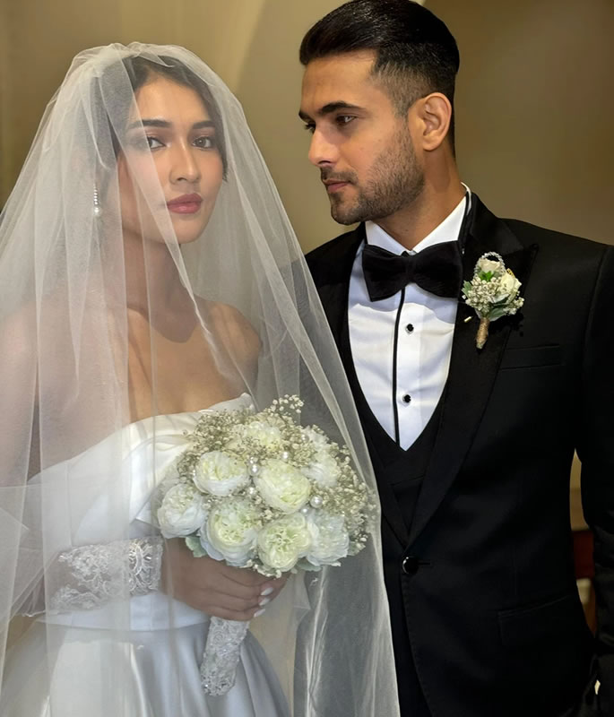Singer Sanam Puri gets Married in White Wedding 2