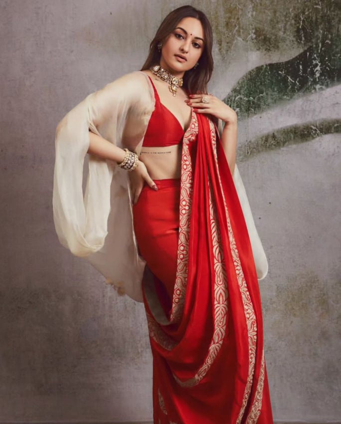 Top 10 Indian Saree Brands to Shop From - 9