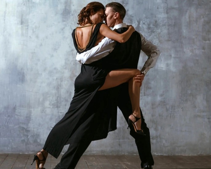 7 Sexiest Dances You Should Learn