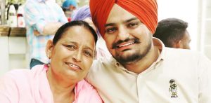 Sidhu Moose Wala's Mother is Pregnant at 58 f